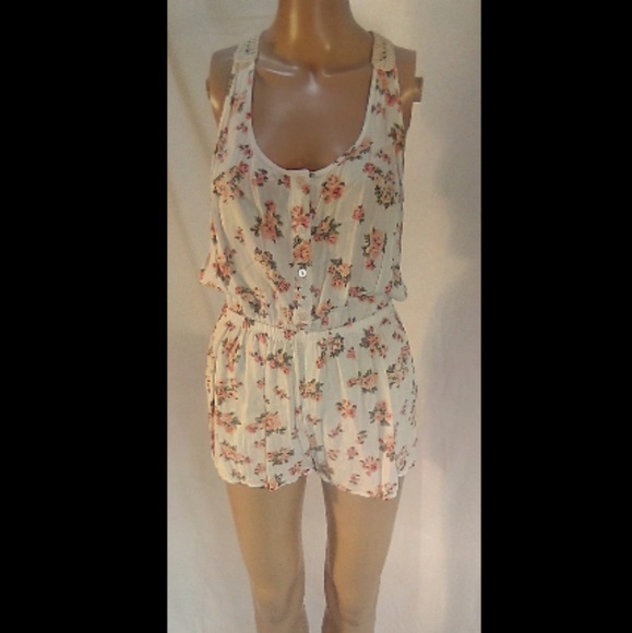 Forever 21 Floral Romper - Picture 1 of 4